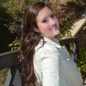 Meet your Posher, Capreece